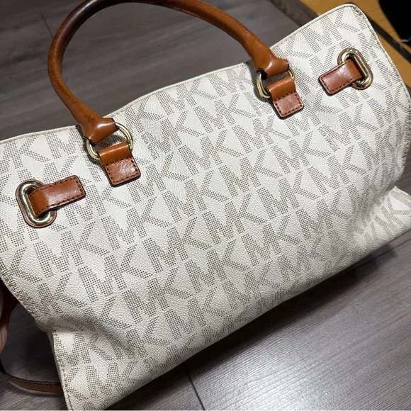 MICHAEL KORS Hamilton White Monogram Tote with Brown Leather Trim - Picture 3 of 13